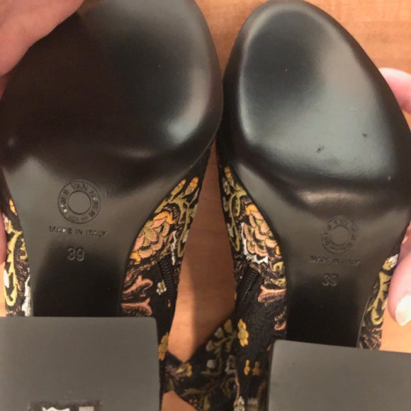 NEW DRIES VAN NOTEN Floral Brocade Ankle Boot - Picture 2 of 4